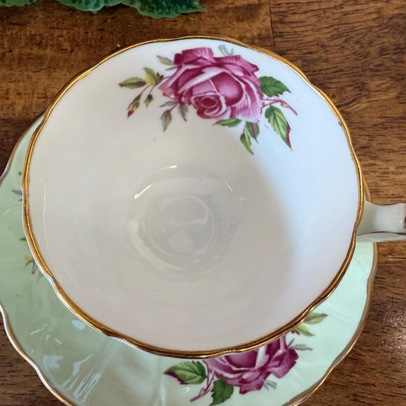 Aynsley Pink Cabbage Rose Teacup and Saucer Bone China England Green Gold Floral - Picture 4 of 7